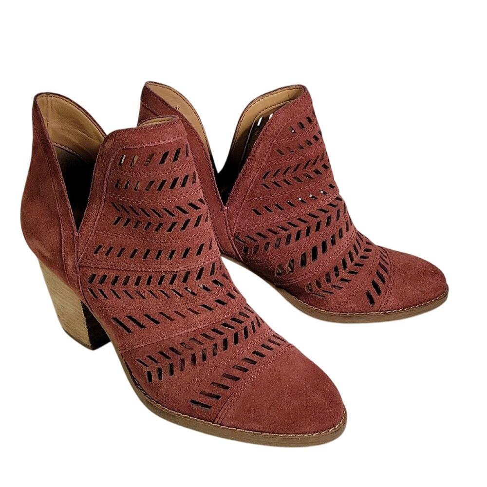Frye & Co. Allister Feather Suede Ankle Booties Womens Size 8.5 NEW